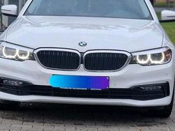 Weiß Gebraucht 2018 BMW 520 Sport Line Kombi | 23.000 € (Fairer Preis)