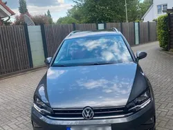 Grau Gebraucht 2019 VW Golf Sportsvan Join Van / Kleinbus | 15.900 € (Guter Preis)