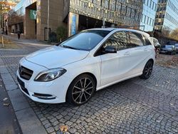 Weiß Gebraucht 2013 Mercedes B220 Edition Van / Kleinbus | 8.799 € (Fairer Preis)