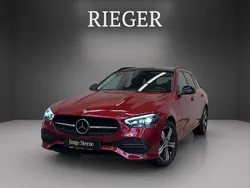 Rot Gebraucht 2023 Mercedes C300e Avantgarde Limousine | 34.899 € (Superpreis)