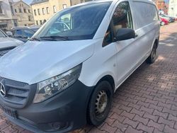 Weiß Gebraucht 2015 Mercedes Vito Van / Kleinbus | 6.900 € (Fairer Preis)