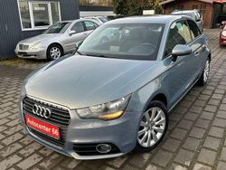 Blau Gebraucht 2011 Audi A1 Attraction Kleinwagen | 5.790 € (Teuer)