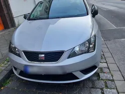 Grau Gebraucht 2017 Seat Ibiza ST Kombi | 7.800 €