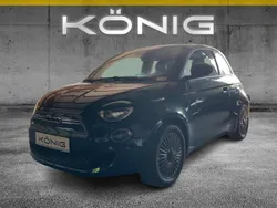 Grün Gebraucht 2022 Fiat 500e Icon Kleinwagen | 20.999 € (Etwas zu teuer)