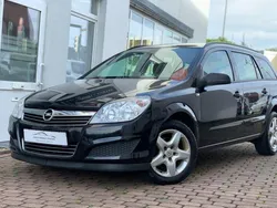 Schwarz Gebraucht 2008 Opel Astra Kombi | 2.290 € (Fairer Preis)