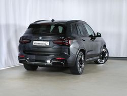 Grau Gebraucht 2022 BMW iX3 M Sport SUV | 39.980 € (Fairer Preis)