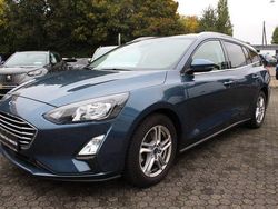 Blau Gebraucht 2021 Ford Focus Cool & Connect Limousine | 16.850 € (Etwas zu teuer)