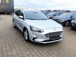 Silber Gebraucht 2019 Ford Focus Limousine | 8.990 € (Fairer Preis)