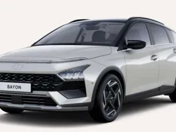 Lumen grey/phantom black Neu 2025 Hyundai Bayon Prime SUV | 28.970 € (Teuer)