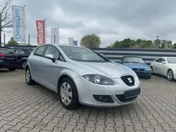 Silber Gebraucht 2007 Seat Leon Reference Limousine | 3.200 € (Fairer Preis)