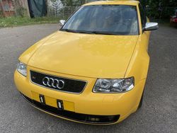 Gelb Gebraucht 2002 Audi S3 Ambiente Limousine | 19.999 €