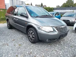 Grau Gebraucht 2007 Chrysler Grand Voyager Limited Van / Kleinbus | 3.990 € (Fairer Preis)