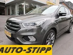 Grau Gebraucht 2019 Ford Kuga ST-Line SUV | 18.850 € (Etwas zu teuer)