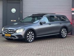 Grau Gebraucht 2018 Mercedes E220 All-Terrain Kombi | 24.200 €