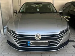 Silber Gebraucht 2018 VW Arteon Coupé | 17.900 € (Etwas zu teuer)