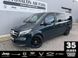Grün Gebraucht 2020 Mercedes V300 Van / Kleinbus | 43.890 € (Guter Preis)