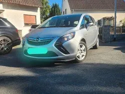 Silber Gebraucht 2016 Opel Zafira Tourer Van / Kleinbus | 7.999 € (Superpreis)