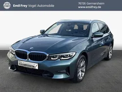 Blau Gebraucht 2021 BMW 320 Sport Line Kombi | 27.290 € (Etwas zu teuer)