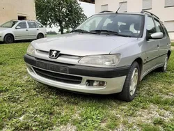 Silber Gebraucht 1999 Peugeot 306 Kombi | 300 €