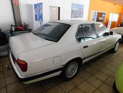 Weiß Gebraucht 1988 BMW 730 Limousine | 7.499 €