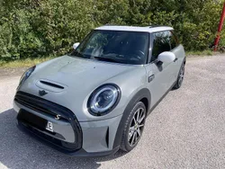 Grau Gebraucht 2021 Mini Cooper SE Kleinwagen | 17.900 € (Fairer Preis)