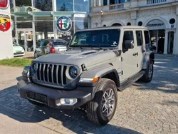 Grau Gebraucht 2022 Jeep Wrangler Unlimited Sahara SUV | 59.990 € (Fairer Preis)