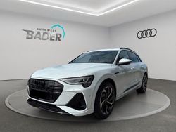 Gletscherweiß metallic Gebraucht 2022 Audi e-tron S-Line SUV | 45.930 € (Teuer)