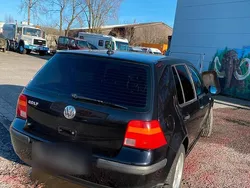 Schwarz Gebraucht 2001 VW Golf IV Limousine | 850 € (Fairer Preis)