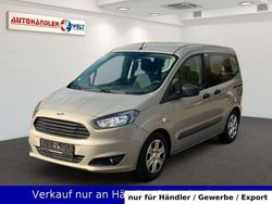 Silber Gebraucht 2016 Ford Tourneo Courier Ambiente Van / Kleinbus | 9.299 € (Superpreis)
