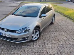 Silber Gebraucht 2014 VW Golf VII Comfortline Limousine | 7.600 € (Guter Preis)