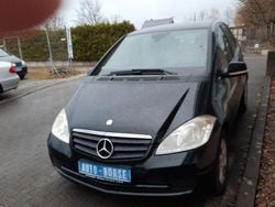 Schwarz Gebraucht 2009 Mercedes A150 Limousine | 4.000 € (Etwas zu teuer)