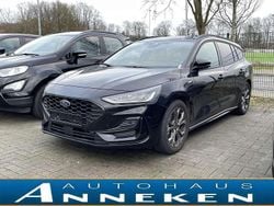 Schwarz Gebraucht 2025 Ford Focus ST-Line Limousine | 20.950 € (Fairer Preis)