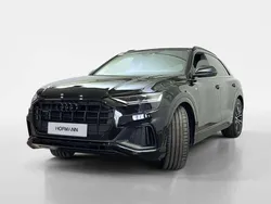 Deep black Gebraucht 2021 Audi Q8 S-Line SUV | 59.890 € (Fairer Preis)