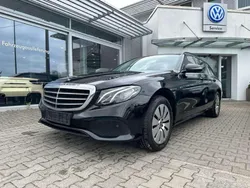 Schwarz Gebraucht 2019 Mercedes E300 Kombi | 28.480 € (Guter Preis)
