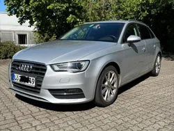 Silber Gebraucht 2013 Audi A3 Sportback Ambition Limousine | 9.590 € (Superpreis)
