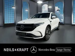 Weiß Gebraucht 2022 Mercedes EQC400 AMG line SUV | 39.450 € (Etwas zu teuer)