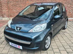 Dark grey mica Gebraucht 2009 Peugeot 107 Filou Kleinwagen | 2.490 € (Teuer)