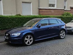 Blau Gebraucht 2014 Audi A3 Sportback S-Line Kleinwagen | 10.399 €
