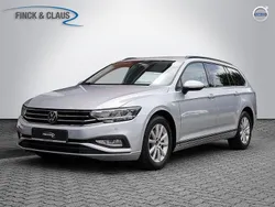 Silber Gebraucht 2022 VW Passat Kombi | 17.890 € (Guter Preis)