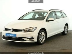 Pure white Gebraucht 2020 VW Golf VII Comfortline Kombi | 16.380 € (Guter Preis)