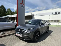 Grau Gebraucht 2023 Nissan Juke N-Connecta SUV | 18.980 € (Fairer Preis)