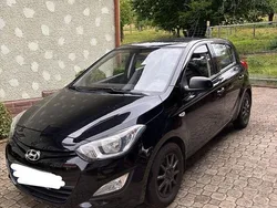Schwarz Gebraucht 2013 Hyundai i20 Classic Kleinwagen | 4.700 € (Fairer Preis)