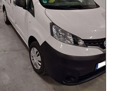 Weiß Gebraucht 2015 Nissan NV200 Premium Edition Van | 6.700 €