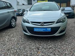 Grau Gebraucht 2013 Opel Astra Kombi | 4.799 € (Fairer Preis)
