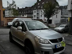 Silber Gebraucht 2011 Suzuki SX4 SUV | 5.250 € (Fairer Preis)