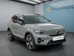 Grün Gebraucht 2023 Volvo XC40 SUV | 36.849 € (Teuer)