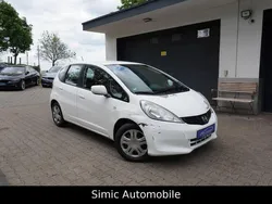Weiß Gebraucht 2014 Honda Jazz Trend Kleinwagen | 2.650 €