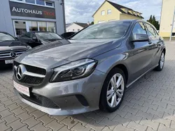 Grau Gebraucht 2018 Mercedes A180 Urban Limousine | 16.900 € (Guter Preis)