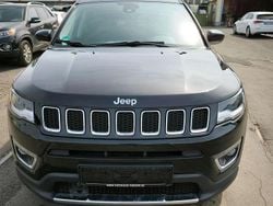 Schwarz Gebraucht 2018 Jeep Compass Limited SUV | 15.300 € (Fairer Preis)