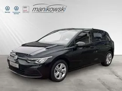 Schwarz Gebraucht 2020 VW Golf VIII Life Limousine | 17.790 € (Fairer Preis)